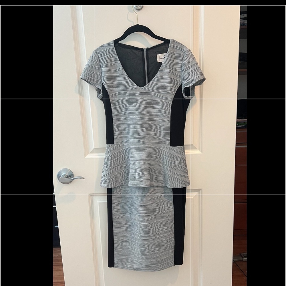 Joseph Ribkoff Drees Size 10